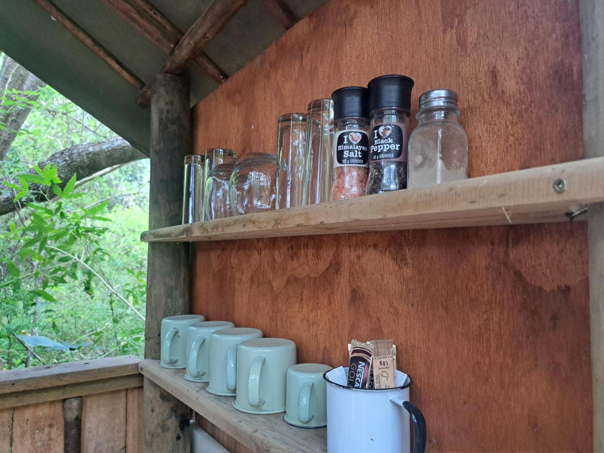 Woodcutter'S Bush Camp At The Old Trading Post Hotel วิลเดอร์เนส ภายนอก รูปภาพ